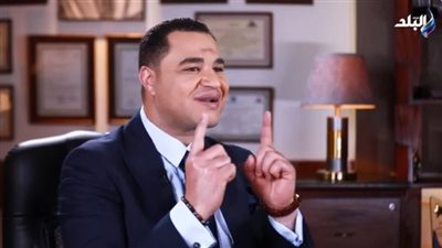 كيف تواجه الضغوط النفسية أو الأسرية؟ استشارى علاج نفسى يجيب| فيديو