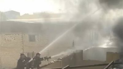 السيطرة على حريق هائل في مصنع بمنطقة العلالمة ببني سويف