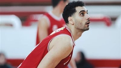 في مباراة من طرف واحد.. الأهلي يهزم 