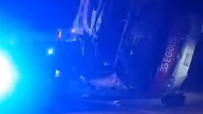 تسيير الحركة بطريق الواحات بعد مصرع و إصابة ٢٣ شخصا إثر انقلاب أتوبيس