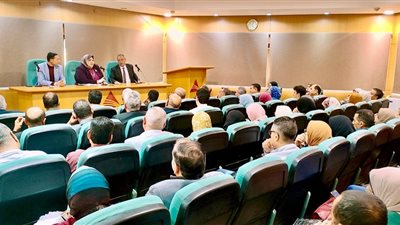  لقاء موسع مع أعضاء اللجان الفرعية لحماية الطفل بالبحيرة لمواجهة العنف المدرسي