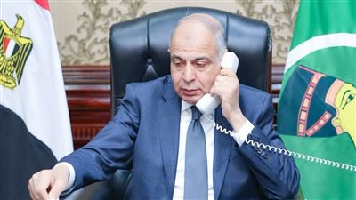 محافظ المنيا يهنئ  سناء فؤاد من مطاى لفوزها بلقب الأم المثالية على مستوى الجمهورية