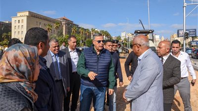 محافظ الإسكندرية يتابع نسب إنجاز مشروع تطوير ميدان الغزالتين 