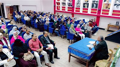 مدير تعليم الفيوم: القلق المفرط يمكن أن يعيق سعادتنا وتقدمنا 