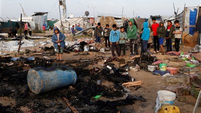«كأنها بداية الحرب».. كيف مرت غارات الإحتلال العنيفة على أهالي غزة؟|صور