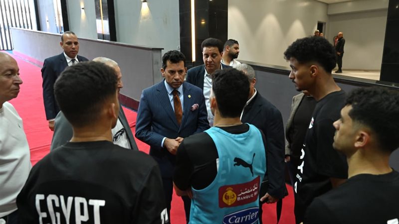 اشرف صبحي وزير الشباب