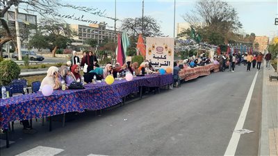 رمضان بيجمعنا.. المنيا تتزين بأطول مائدة رمضانية في الصعيد تتجاوز 500 متر