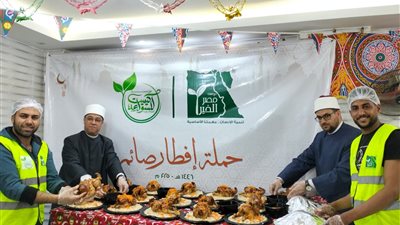 وكيل وزارة الأوقاف بالسويس يشارك في حملة 