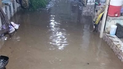 السيطرة على انفجار خط المياه البحاري بميت شهالة بالمنوفية