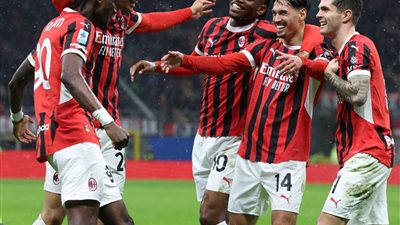 تغييرات جذرية في سان سيرو.. قرار صادم من مسؤولي ميلان للنجم الجديد