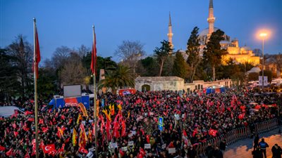 «رسالة أخيرة بخط يده».. كيف أشعل اعتقال إمام أوغلو التوتر السياسي في تركيا؟