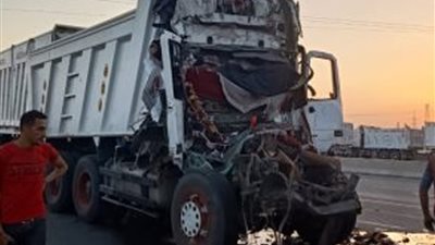 بالأسماء.. مصرع وإصابة 4 أشخاص في حادث انقلاب سيارة نقل بمدخل أبو تشت بقنا