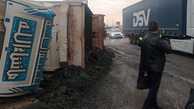 مصرع أب وإصابة نجله فى حادث تصادم على الطريق الزراعى بطوخ