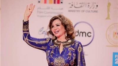 إلهام شاهين تفجر  لـ نيوز رووم مفاجأة عن محمد سامي: معتزلش أنتم  فهمتوا غلط