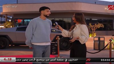 رامز جلال لـ وسام أبو علي: « إيه الطول ده كله أنت برج إيفل»