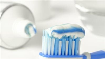 استخدام معجون الأسنان في نهار رمضان.. هل يؤثر على صحة الصيام؟