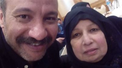 فراقك مؤلم .. أحمد فهيم يوجه رسالة مؤثرة لوالدته في عيد الأم 