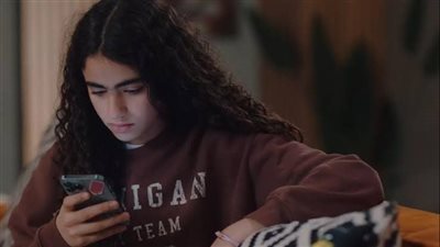 الحلقة السابعة من |عايشة الدور| .. عايشة تكتشف تدخين ابنتها