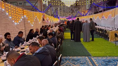 تسع 5 آلالاف مواطن.. الخصوص تستضيف أكبر مائدة إفطار مجمعة