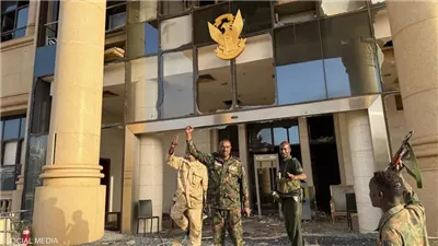 الجيش السوداني يفرض سيطرته على القصر الجمهوري ويواصل تقدمه في الخرطوم (فيديو)