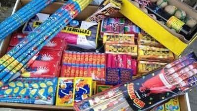 ضبط 3 أشخاص بحوزتهم 2 مليون قطعة ألعاب نارية في القليوبية 