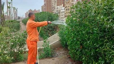 محافظ الغربية لعمال النظافة: أنتم أساس المظهر الحضاري للمحافظة