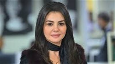 دينا فؤاد تكشف عن سبب رفض والدها دخولها الوسط الفني 