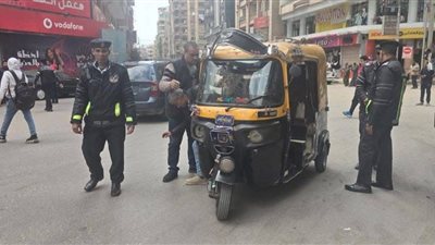 ضبط 29 مركبة توكتوك غير مرخصة ومخالفة لخطوط السير بشوارع الزقازيق  في الشرقية 