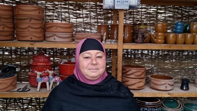 مبروك العُمرة.. مدفع رمضان حق حلم 35 عامًا لـ«ليلى» بائعة الفخار بالفيوم «فيديو»