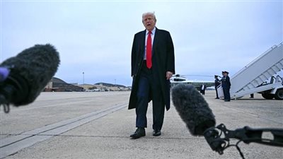 ترامب يثني على علاقاته مع بوتين ويدعو إلى حل سلمي للأزمة الأوكرانية.