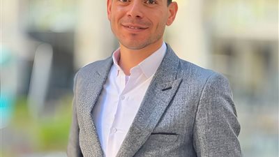 على وصفي لـ