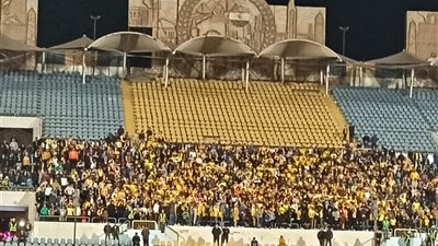 عودة الأهلي للعب في الإسماعيلية الموسم المقبل                             