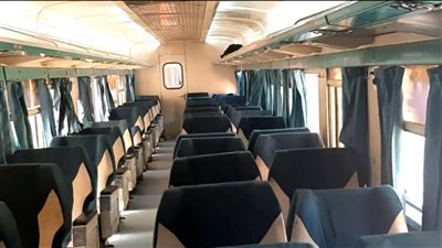  نائب رئيس الوزراء يعلن الانتهاء من تطوير 12 قطارا إسبانيا