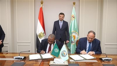 وزير الزراعة يشهد توقيع بروتوكولين تعاون بين مركزب البحوث والمنظمة العربية للتنمية