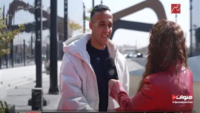 رامزجلال ساخرًا من ناصر منسي:« الأسطورة الذائفة رقم 9 أبو دماغ لسعة»