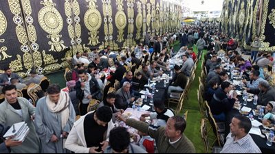 القليوبية بتنافس المطرية.. حفل إطار جماعي لـ 3 آلاف صائم بكفر شكر 