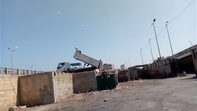 محافظ البحيرة: المحطة الوسيطة بدمنهور تستقبل 200 طن قمامة يوميًا