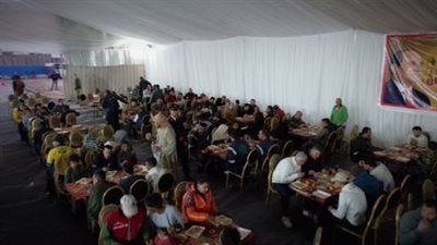 الداخلية تواصل توزيع وجبات إفطار على الصائمين بمختلف المحافظات .. صور