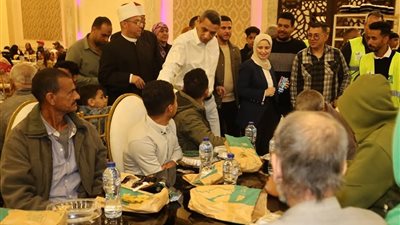 حافظ السويس يشارك في حملة “إفطار صائم” لنشر قيم التكافل الاجتماعي
