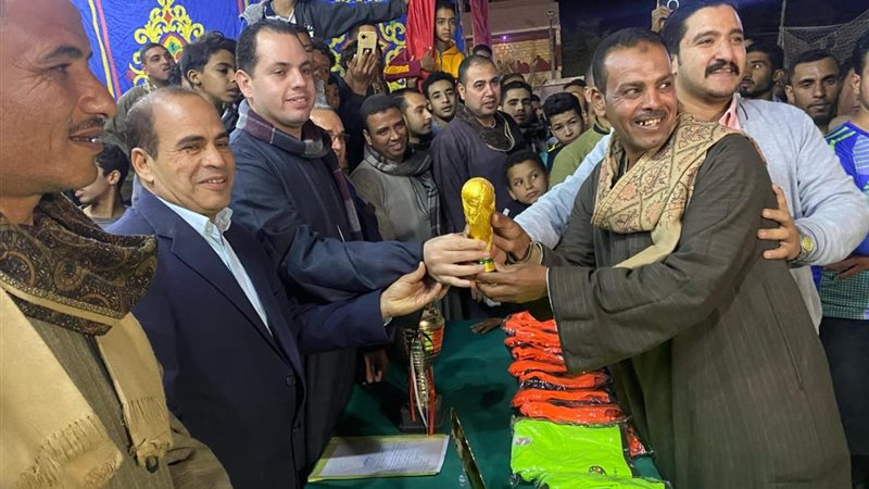 تسليم جوائز الدورة