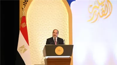 الرئيس السيسي: تعزيز القيم الأخلاقية مسئولية مشتركة ونحتاج خطاب إعلامي واع