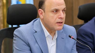 محافظ كفر الشيخ: استكمال اعمال رصف كورنيش مصيف بلطيم بطول 3 كم