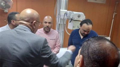 وكيل صحة قنا يشدد على توفير كميات كافية من وسائل مكافحة العدوي بالمستشفيات|صور