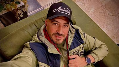 مجدي الهواري يكشف المرحلة العمرية لبداية أعماله الفنية (فيديو)