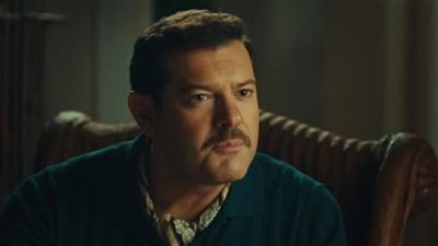 ممثلة شاطرة وبينا كيميا .. عمرو يوسف يعرب عن سعادته بالتعاون مع دينا الشربيني