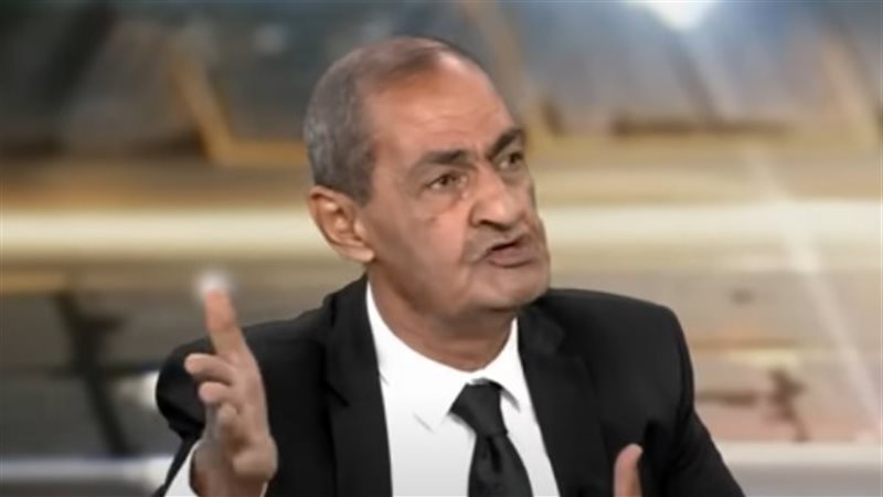 الكاتب الصحفي أسامة