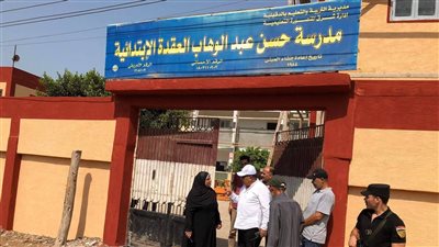 محافظ الدقهلية يتفقد تطوير المدارس والمؤسسات الخدمية بقرية منية بدواي