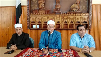 رئيس منطقة كفرالشيخ الأزهرية الجديد يجتمع بمديري الإدارات لبحث سُبل التعاون 