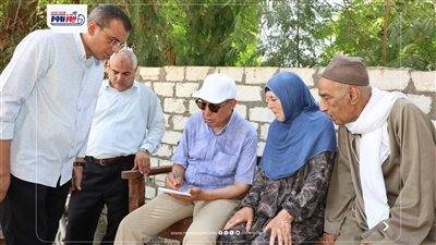 محافظ المنيا يستجيب فورًا لنداءات اهالى ديرمواس ويوجه بإعانات عاجلة للأسر 