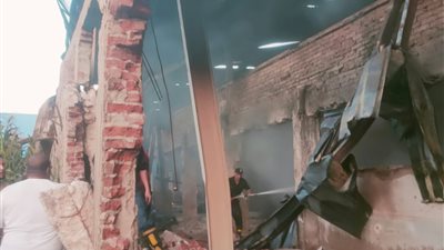 السيطرة على حريق مصنع بالقناطر الخيرية بالقليوبية وإصابة شخص واحد